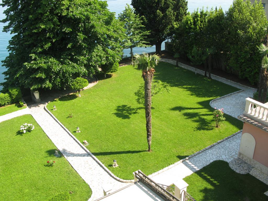 Raisa Villa